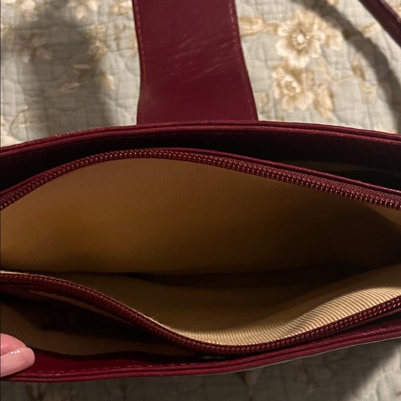 Red Leather Shoulder Bag by Franchetti Bond - Picture 6 of 9